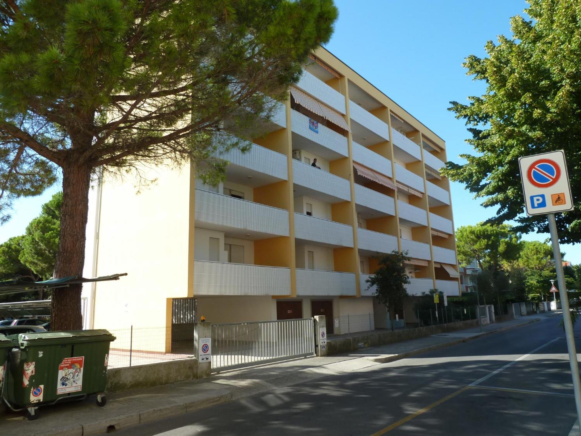 Atlante Apartment Bibione Exterior photo